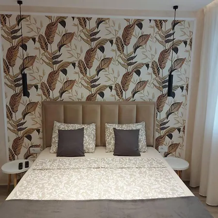 Kat Apartman Apartman